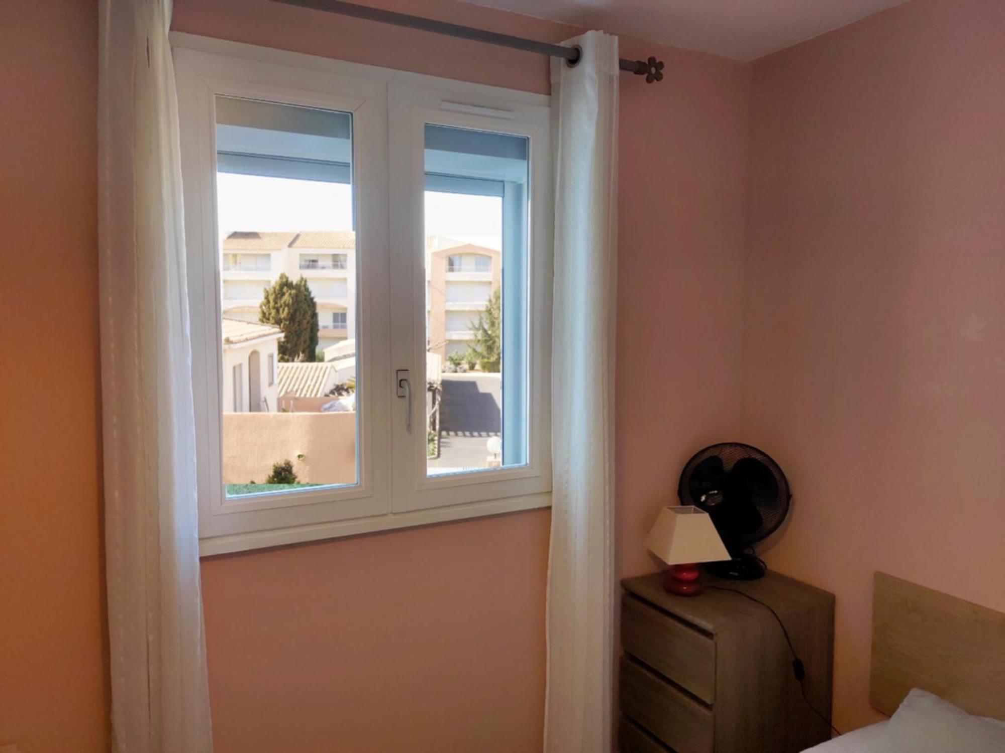 Lara 1 - Grand T2 Loggia Sans Vis-A-Vis Parking - Pres Centre-Port, Ile Des Loisirs, Plage Richelieu Agde Exterior foto